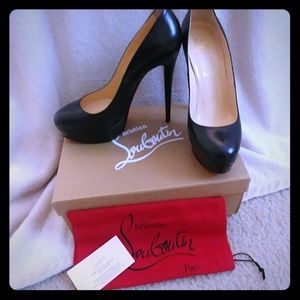 Christian Louboutin Bianca Size 40 Black